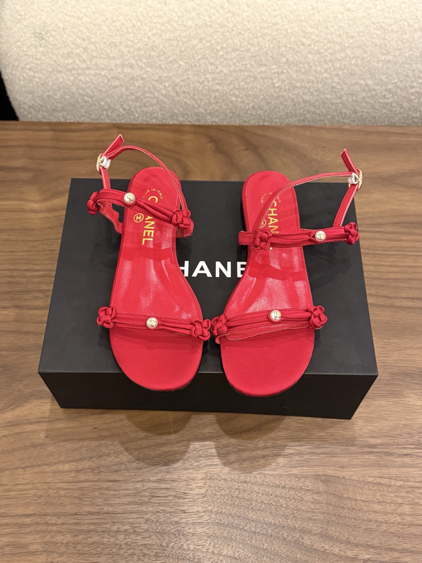 Chanel-CC-Pearl-Red-Leather-Flat-Sandals-Shoes-35To41